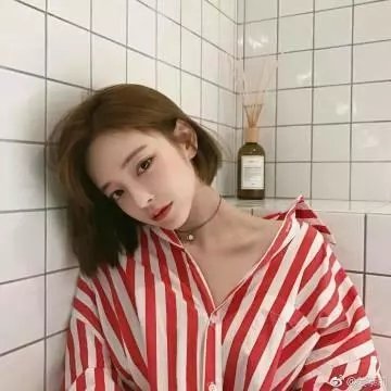 黑色树海